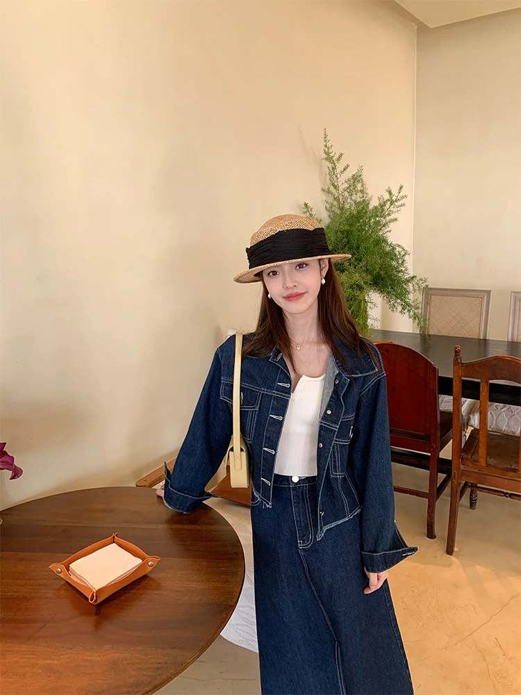 Три хороших продукта маленькое темно-синее короткое джинсовое пальто с высокой