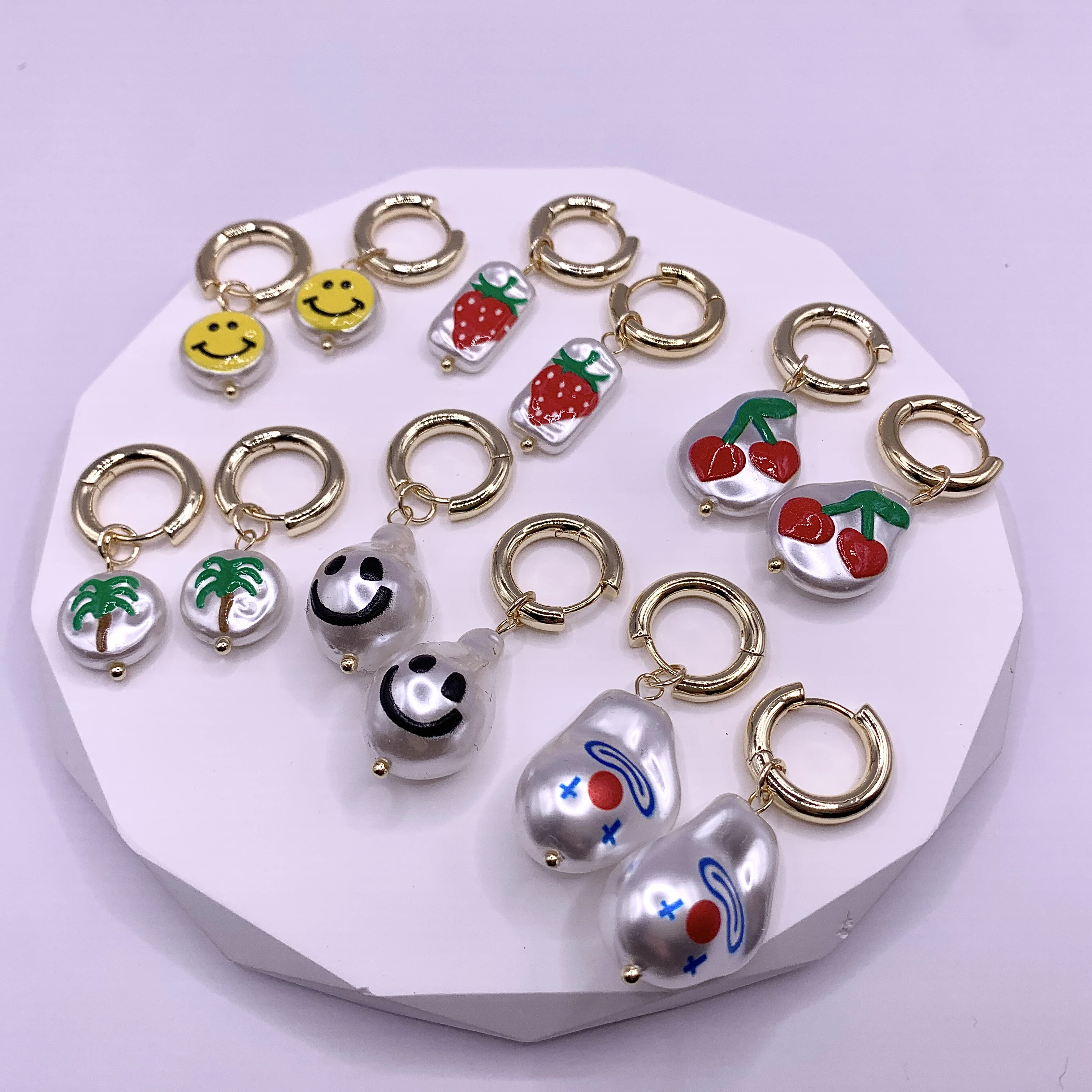 

Acrylic Drip Hand-painted Design Imitation Pearl Beads DIY Handmade Earrings Pendants Lovely Smile Women's Earrings