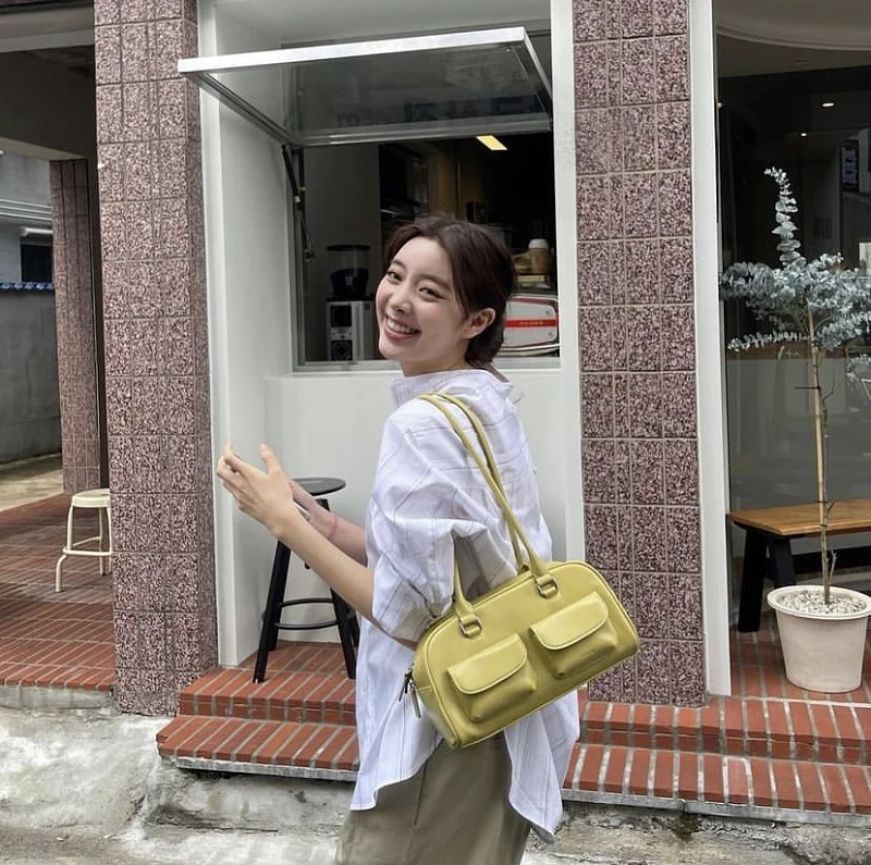 

Новая модная нишевая женская сумка на плечо в Корейском стиле, сумка-Бостон, однотонная вместительная Повседневная сумка в Корейском стиле