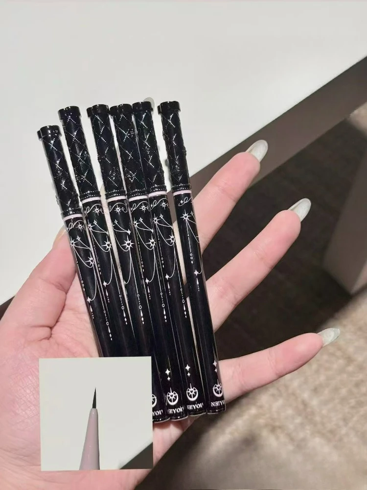 Фото Жидкая подводка для глаз NEIYOU Ultra Fine Eyeliner, не размазывается, водостойкая и устойчивая к поту, быстросохнущая, стойкая, для макияжа глаз. №5