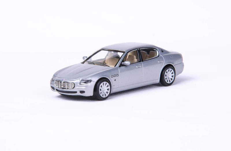 

RICKO 1:87 Maserati Quattroporate Limited Edition Resin Metal Static Car Model Toy Gift