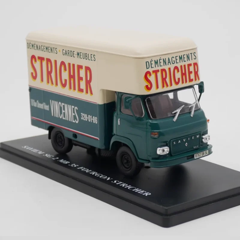 Литая в масштабе 1:43 модель автомобиля Saviem SG 2 из сплава