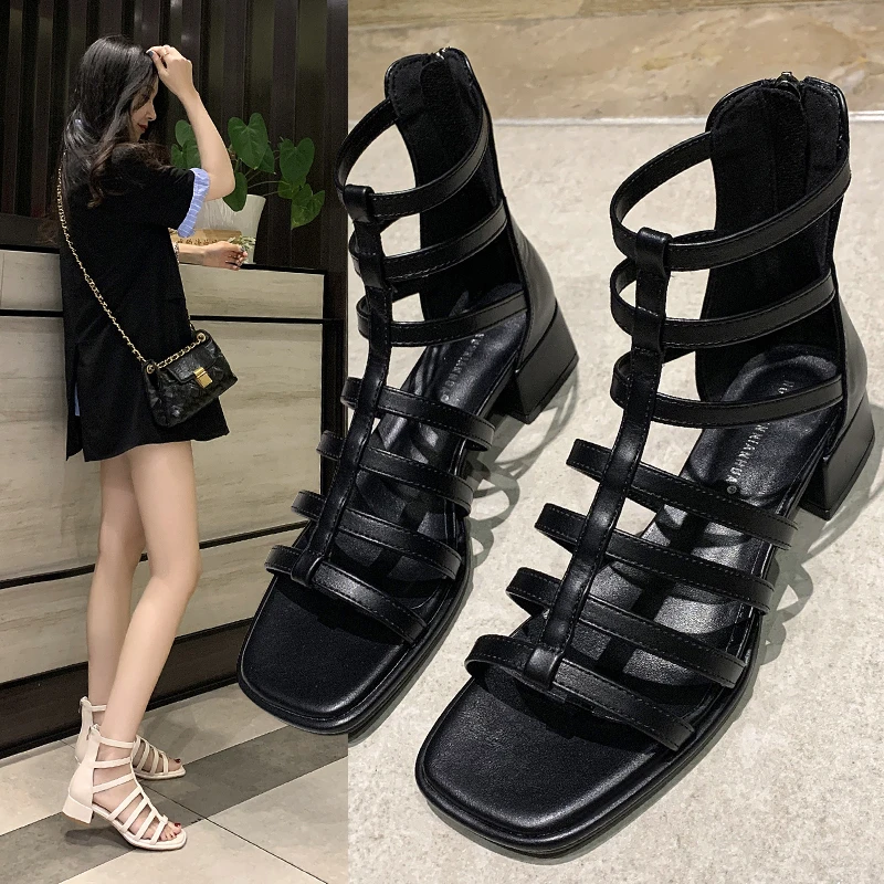 

2022 Summer New Fashion Sexy Open-toed Roman Women's Flat Sandals Wild Hollow Boots Large Size Casual Comfortable Shoes
