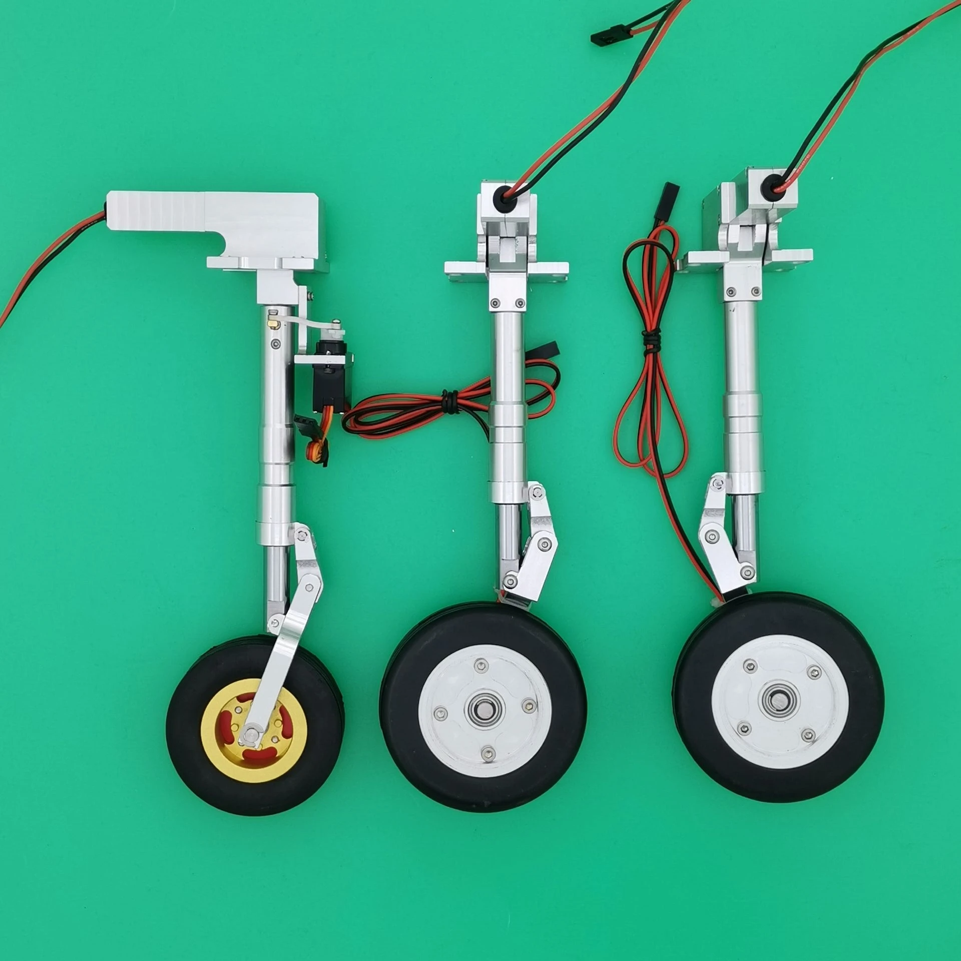 Задвижка с электрическим тормозом для реактивного самолета на турбине 6-10 кг класса CNC с антивибрационной посадочной системой.