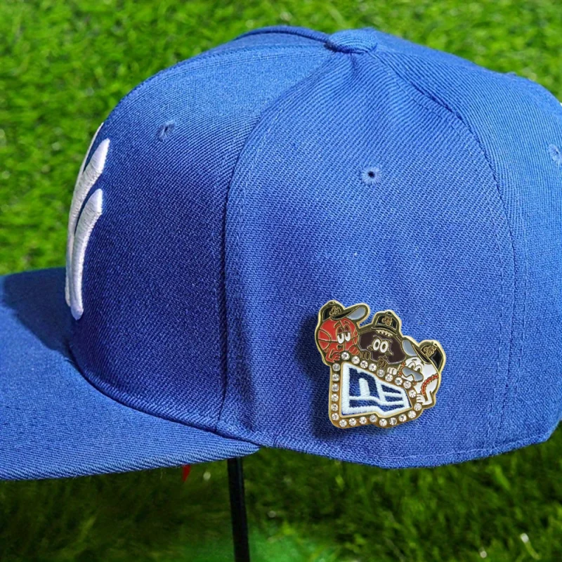 Украшение для шапки и шляпы из Мексики с эмалью