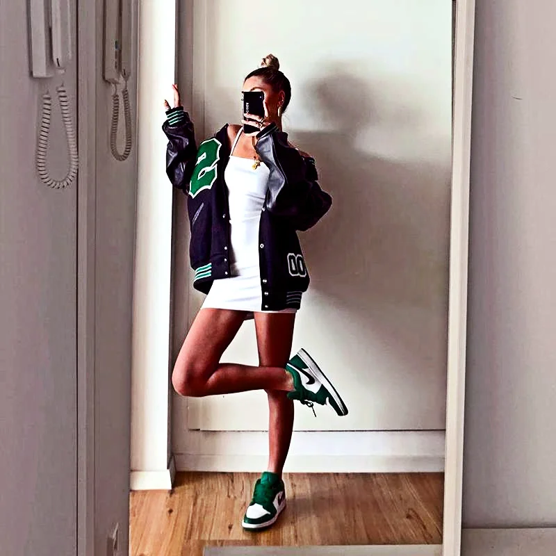 

Женская куртка для колледжа, куртка в стиле хип-хоп, бейсбольная Уличная Повседневная куртка в стиле Харадзюку, свободная сращенная спортив...