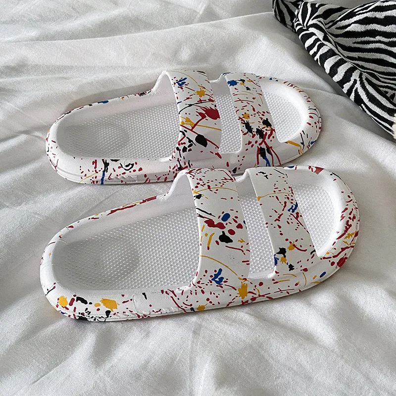 Couples wear graffiti slippers women summer indoor trend thick bottom home sandals and slippers men 2022 new slippers