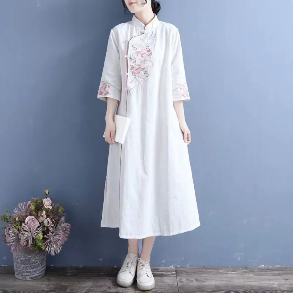 Qipao-Cheongsam largo de algodón y lino para mujer, prenda pequeña y fresca, bordado, Natural, para primavera y verano