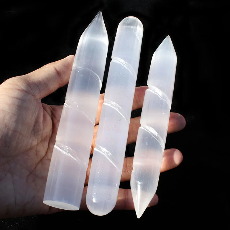 

1 шт. натуральный кристаллический стержень селенита ручной работы для заживления