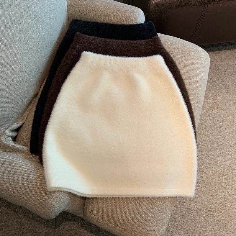 

Faldas Mujer Moda Slim Sexy High Waist Wrap Hip Black Furry Skirt Women Mini Autumn Winter Bottom Wild Woolen Elegant Korean