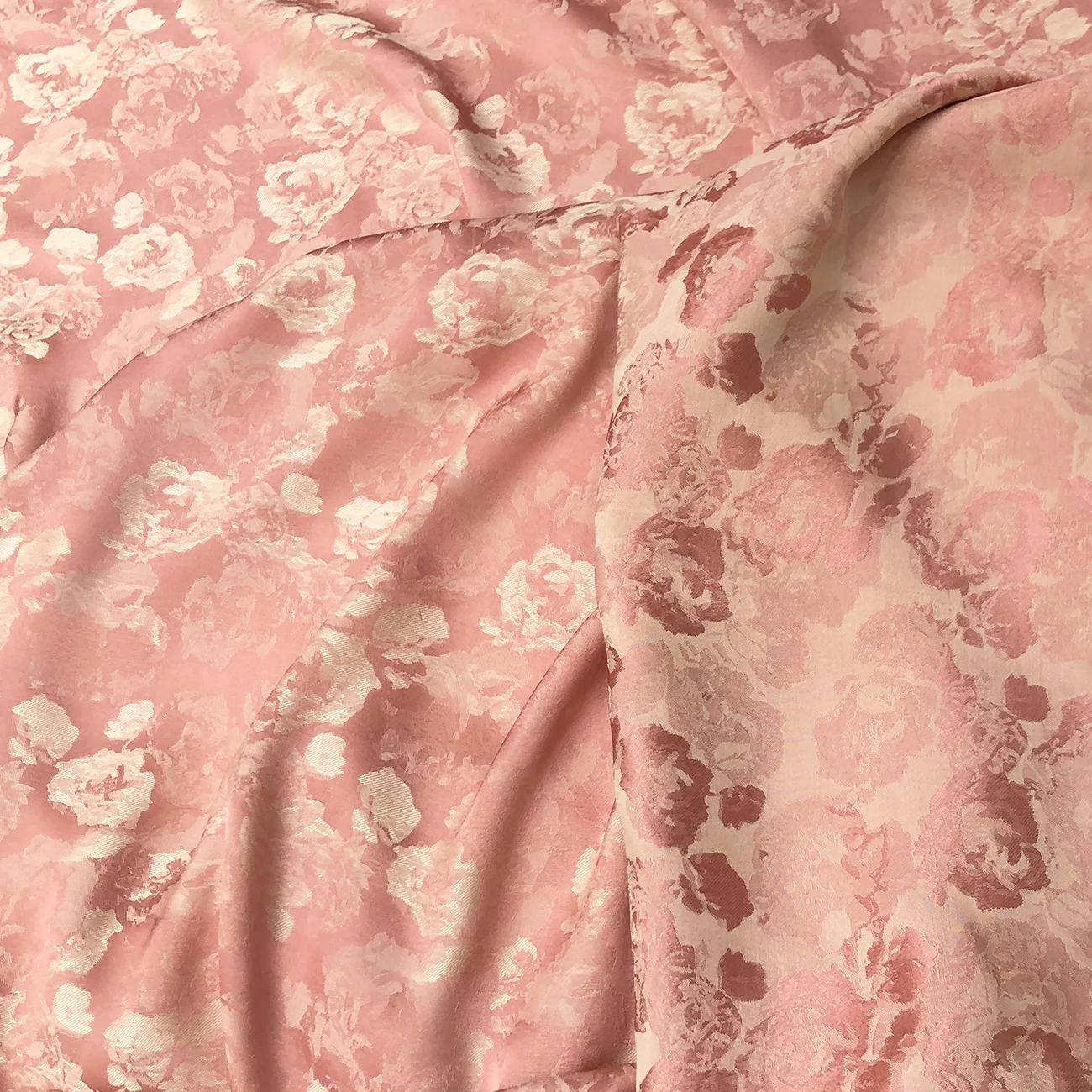 

1M*1.45Yards Damask Silk Fabric Retro Rose Summer Brocade Jacquard Fabric for Sewing Dress Horse Face Skirt Cheongsam Kimono