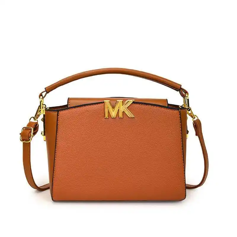 Фото Женская сумка Michael Kors через плечо, новая модная универсальная однотонная сумка большой вместимости 2026 года, сумка-тоут и кроссбоди №2