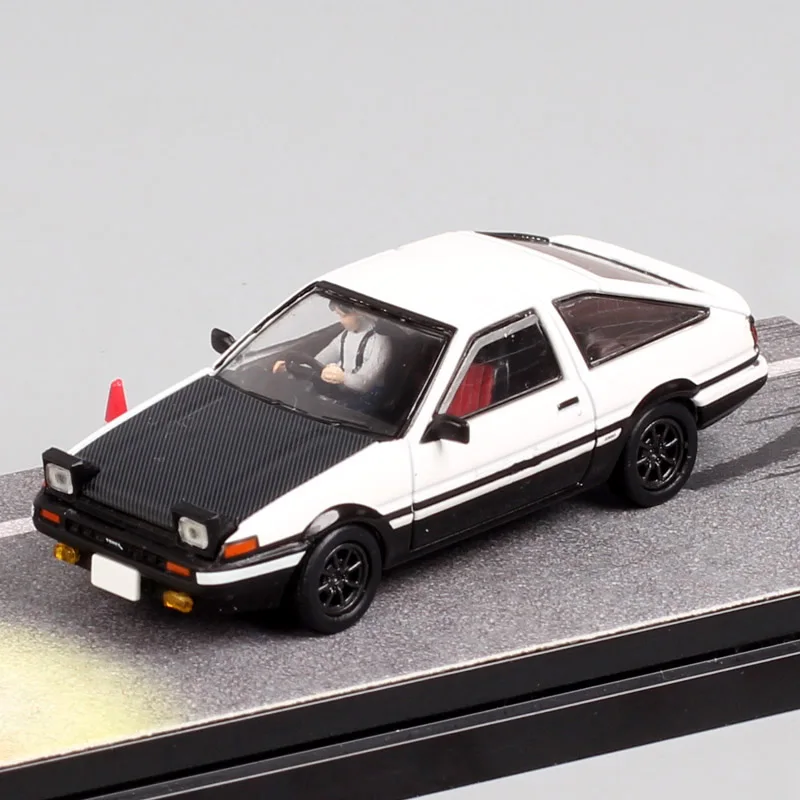 Масштаб 1:64 Mini Toyota Sprinter Trueno GT APEX AE86 Takumi Fujiwara Модель автомобиля Литье под давлением
