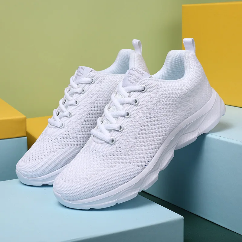 

Comfortable White Sneakers 2022 New Fashion Plus Size Casual Sports Shoes Women Lace-up Mesh Breathable Women's Vulcanized Shoes