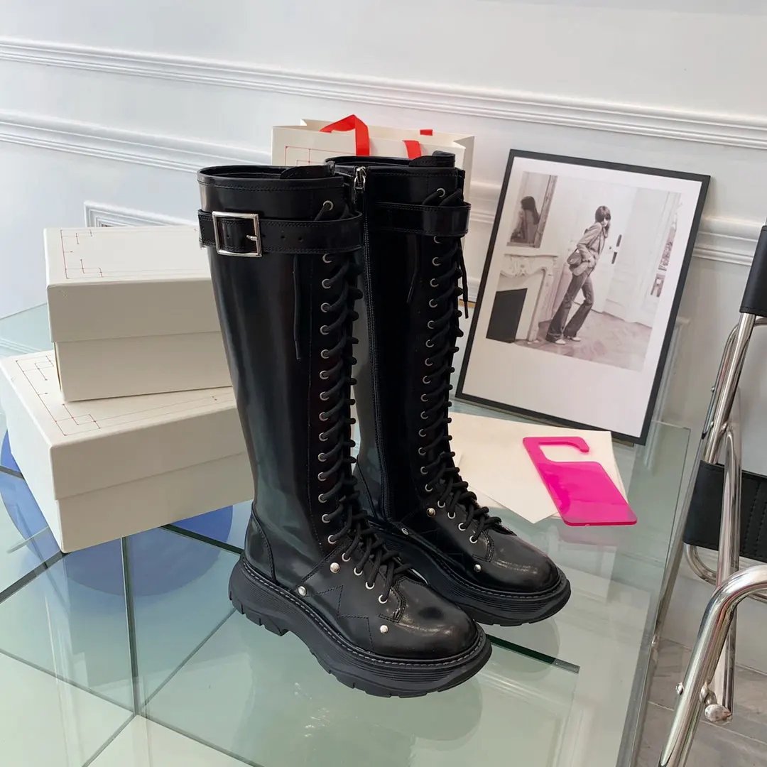 

Модные сапоги выше колена на шнуровке женские рыцарские сапоги на платформе весна-осень кожаные Брендовые женские сапоги Martens M