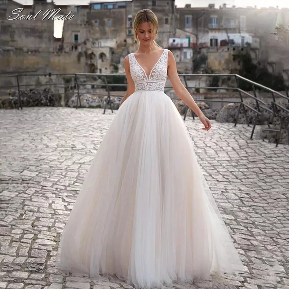 

Boho Chic Sexy V-Neck Wedding Dresses For Women 2022 Backless Lace Appliques Bridal Dress A-Line Bridal Gown Vestido De Novia