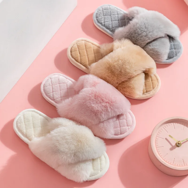 

Fashion Europe And The United States Plush Slippers Winter New Home Indoor Fluffy Slippers Woman