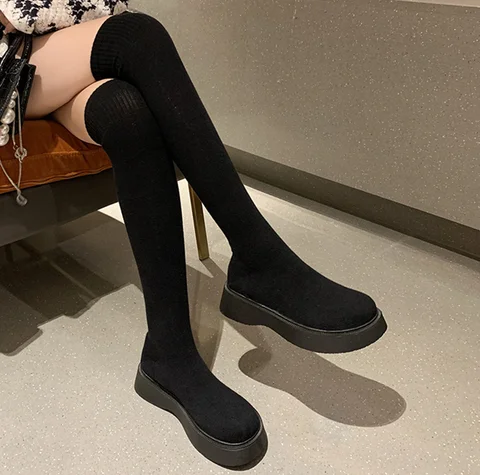 Женские сапоги выше колена на платформе, черные эластичные вязаные высокие сапоги без застежек, обувь на толстой подошве для дам, 2022