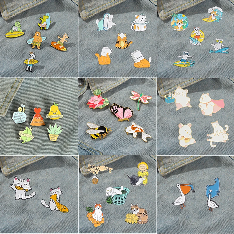 

XEDZ 2-5pcs/set Fun Animal Enamel Pins Custom Duck Frog Cat Bee Bear Butterfly Brooch Lapel Badge Fashion Jewelry for Friends
