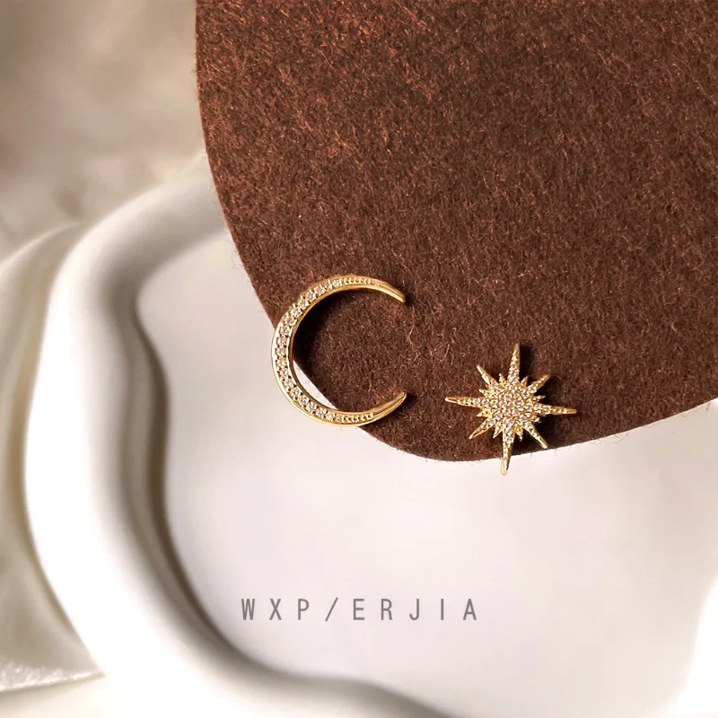 

Earrings Feminine Style 2022 New Tide Temperament Elegant Ear Accessories Simple Small Retro Studs