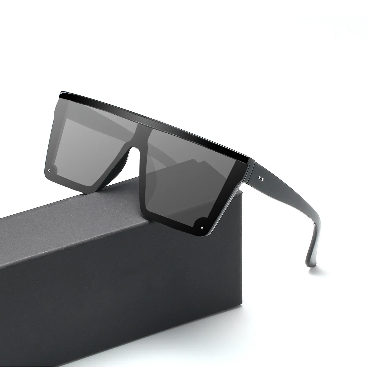 2023 Oversized Sunglasses Women Square Flat Top Rivet Gradient Lens  Big Frame Sun Glasses Female Men Vintage Mirror Shades