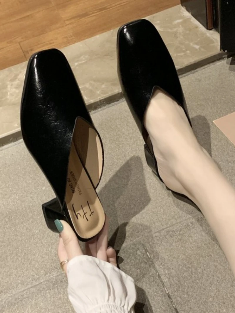 Женские полутапочки Baotou Новинка лета 2024 верхняя одежда модная однотонная