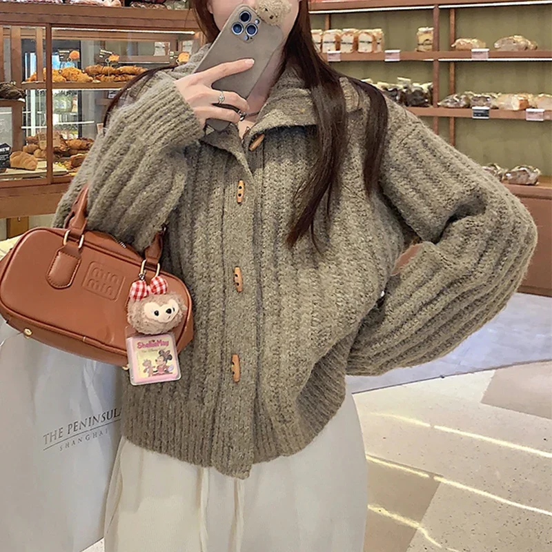 Водолазка толстый вязаный свитер пальто кардиган на пуговицах женский