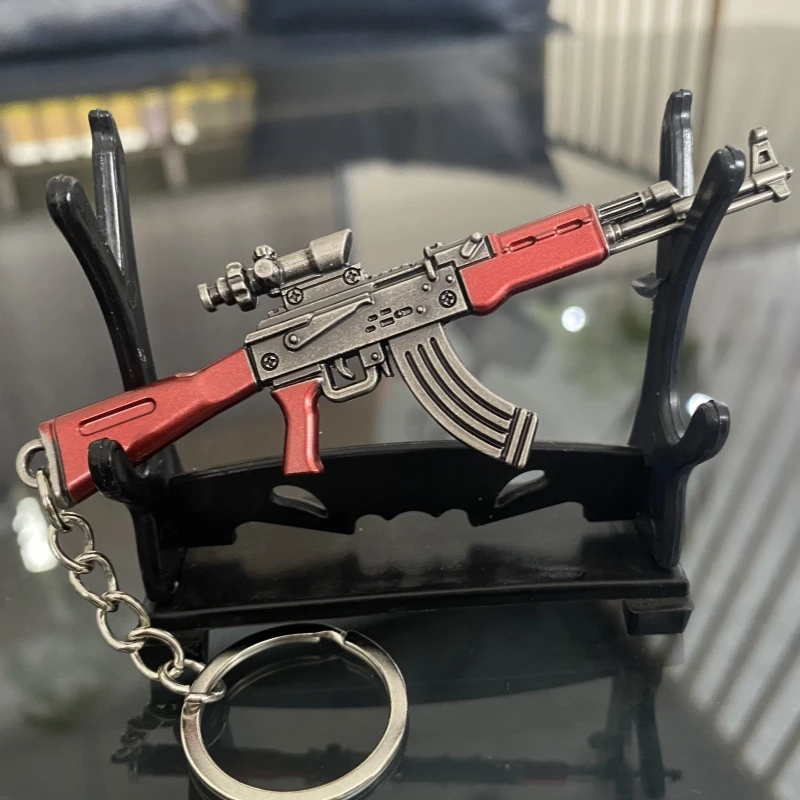 Бесплатная база мини-брелок AKM Gun периферийные устройства игры PUBG модель