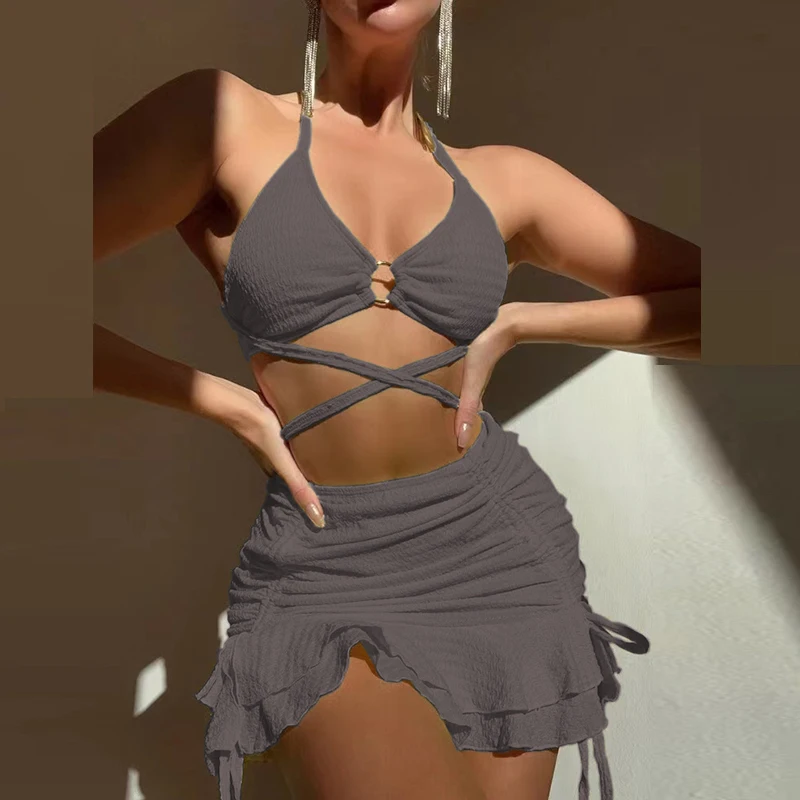 Рисунок 4 - комплект бикини с V-образным вырезом