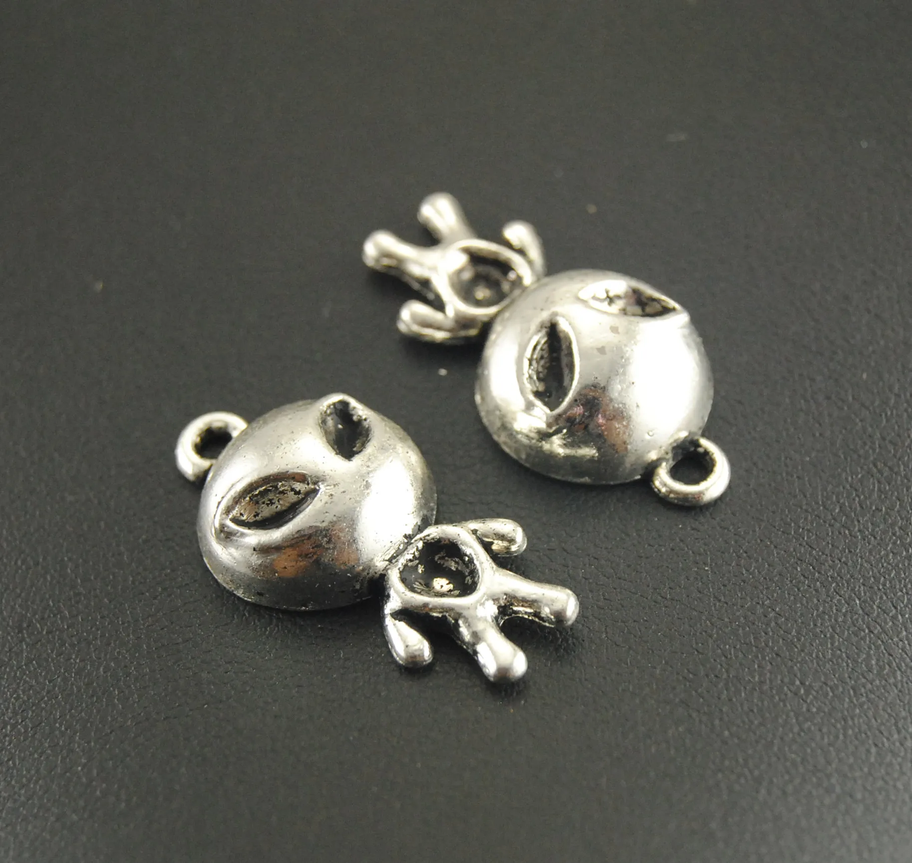 20 шт. серебристый цвет металлический сплав пришельцы подвеска соединитель DIY