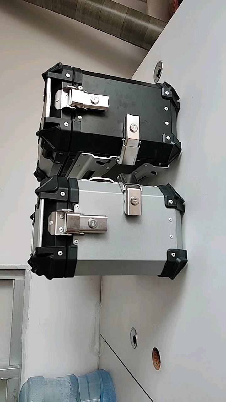 

OHHO Accessories 38L Aluminum Large Space Motorcycle Side Travel Tail Box