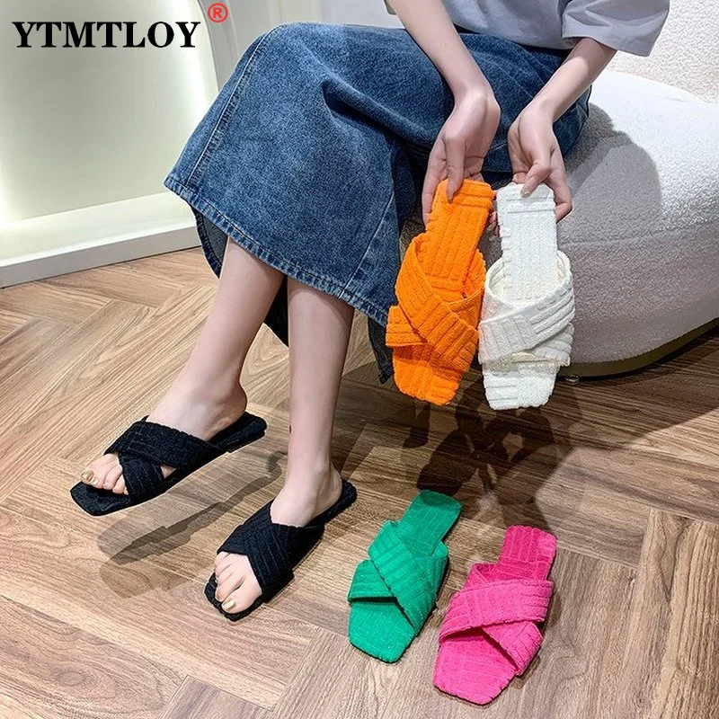 

Шлепанцы женские на плоской подошве, флисовые сандалии, мягкая подошва, повседневные, Размеры 35-42, Осень-зима