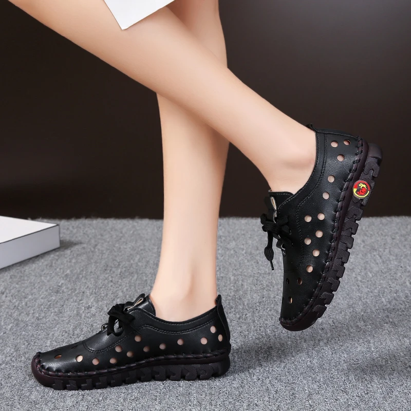 

Plus Size Casual Shoes for Women 2023 Summer Hollow Breathable Women Flats Sandals Luxury Soft Leather Non Slip Ladies Shoes