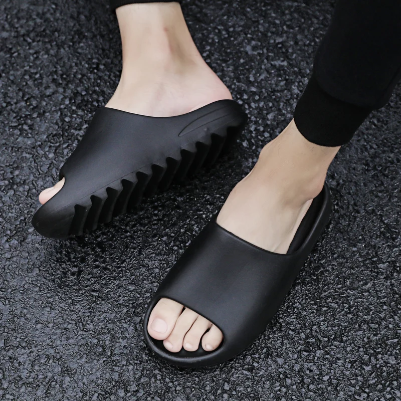 Women Men Slippers Indoor Sandals Bathroom Anti-Slip Thick Platform Home Couple Shoes Soft Summer Beach Slides Slippers for Men