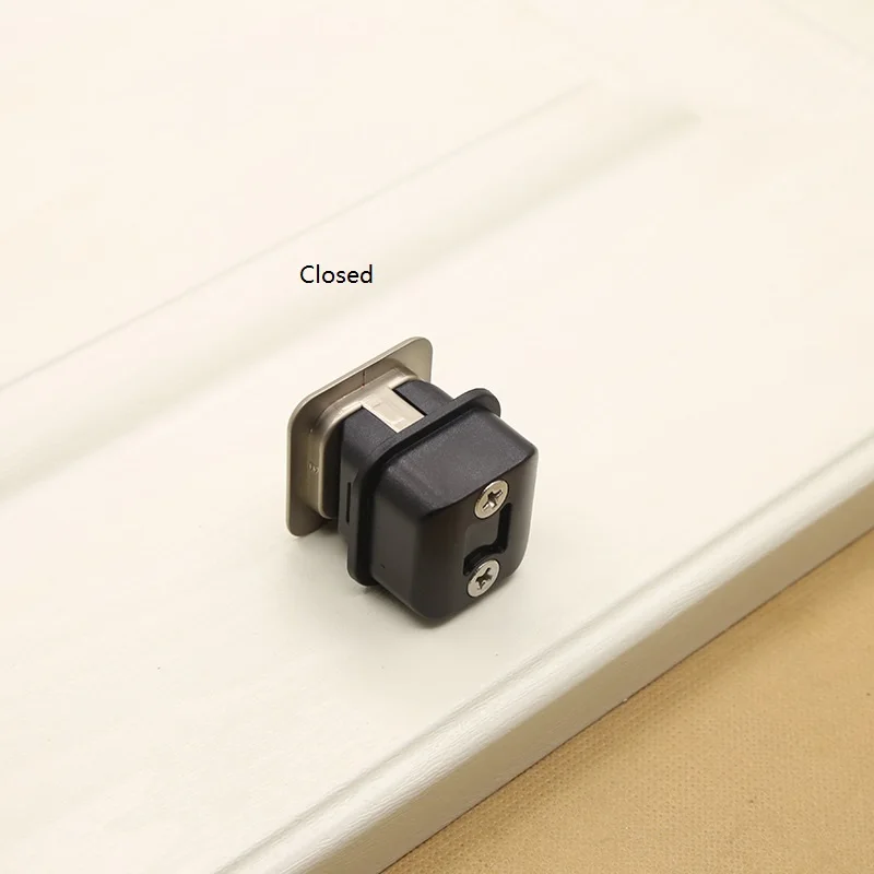 Защелка для шкафа Chrvparts