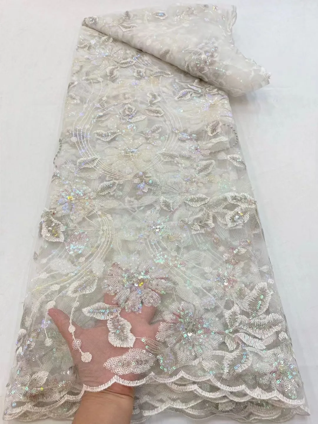

2022 African Latest Tulle Beaded Lace High Quality Embroidery French Europe America Fashion Handmade Sequins Wedding Party Dress