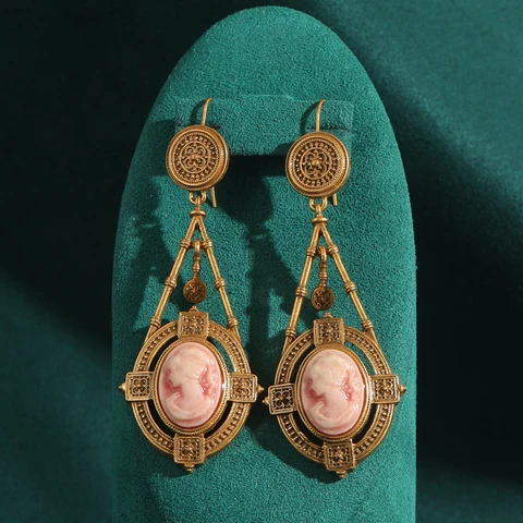 LOVE GREEN LIVE GREEN Серьги-капельки с камеей из меди