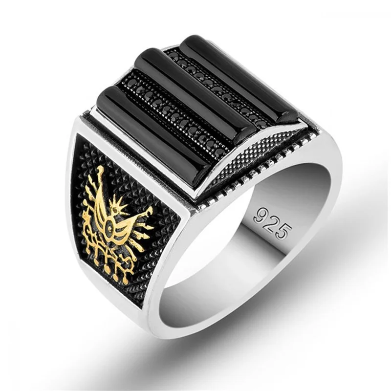 

Retro Geometric Square Golden Two-color Carved Relief Pattern Crystal Rhinestone Men's Ring Punk Party Copper Men's Jewelry