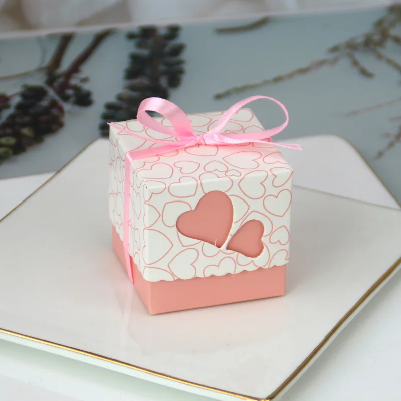 

25pcs Heart Pattern Candy Box Square Gift Bags with Ribbon Candy Packaging for Wedding Baby Shower Party Decorations Supplies