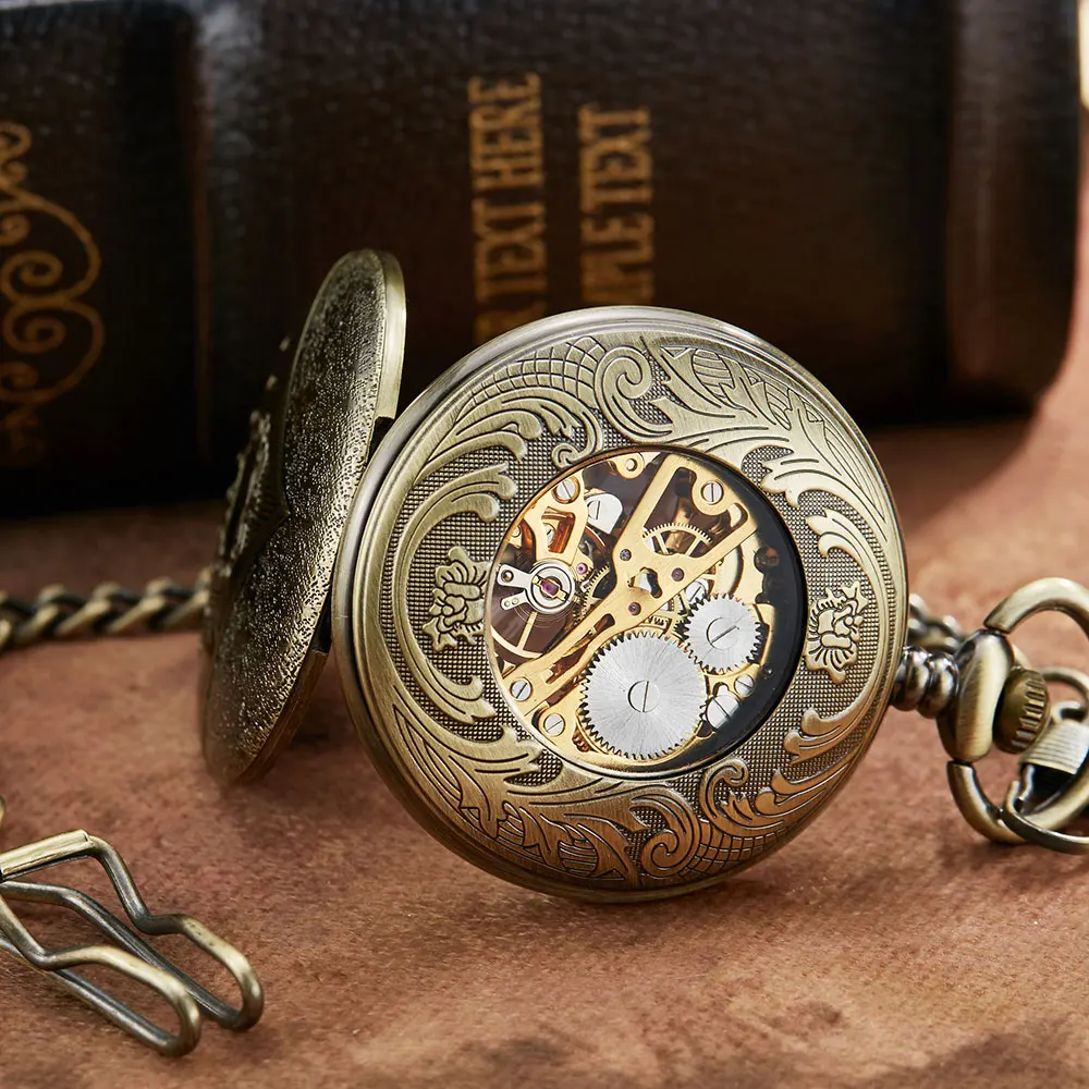 Vintage Black Steampunk Mechanical Pocket Watch Men Hollow Skeleton Retro Roman Dial Pocket FOB Watch Chain Male Clock Hand Wind