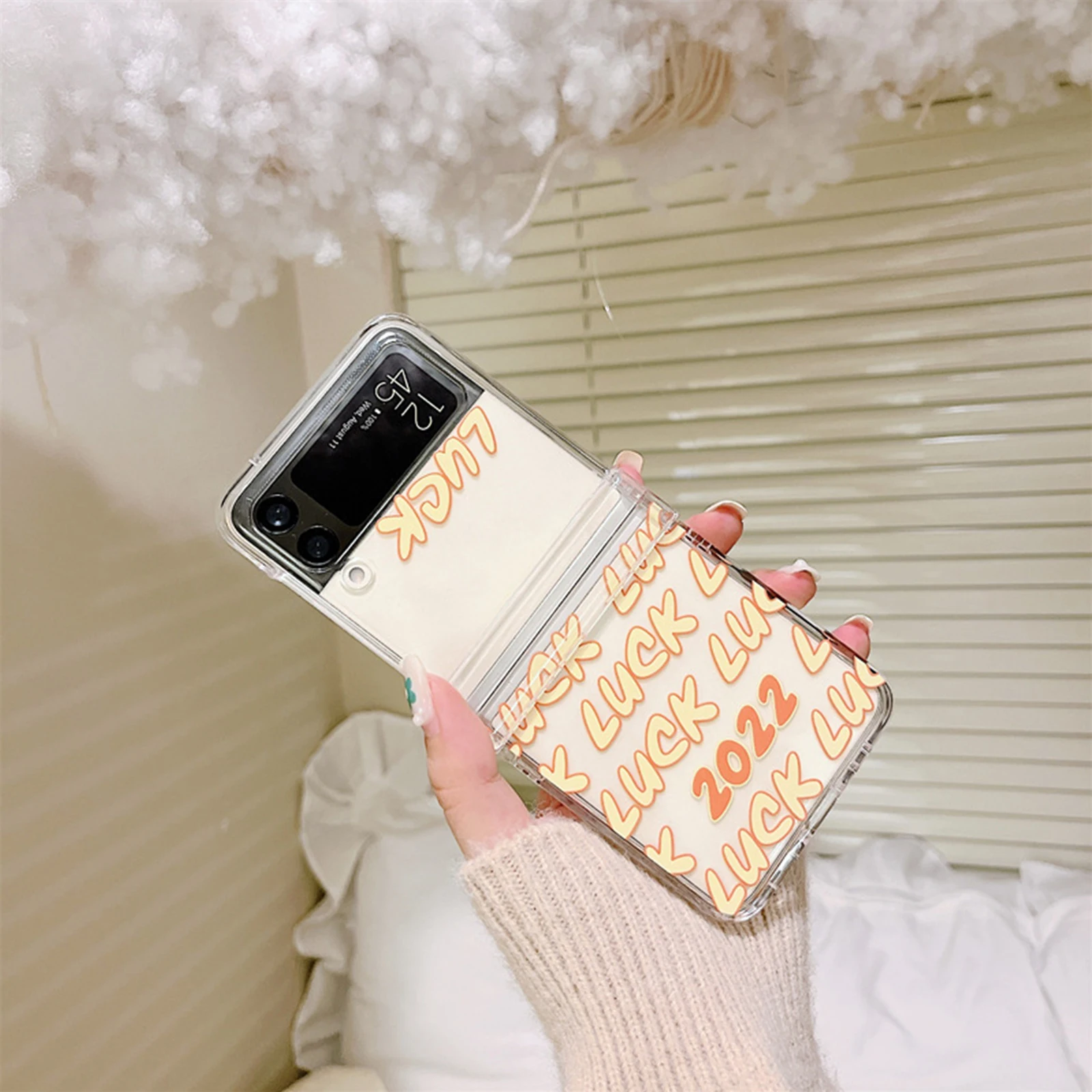 Милый чехол с надписью на удачу и лазерным рисунком для Samsung Galaxy Z Flip 3 |