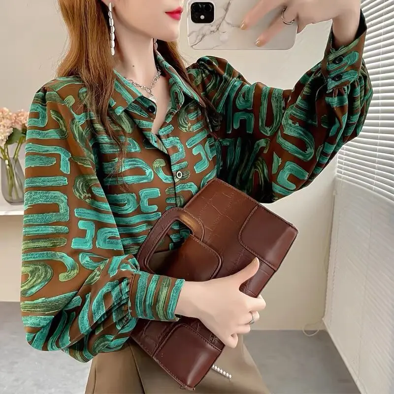 

Блузка Женская Офисная с принтом, модная свободная однобортная Повседневная рубашка в Корейском стиле с отложным воротником и длинными рукавами, с соединением, весна-осень