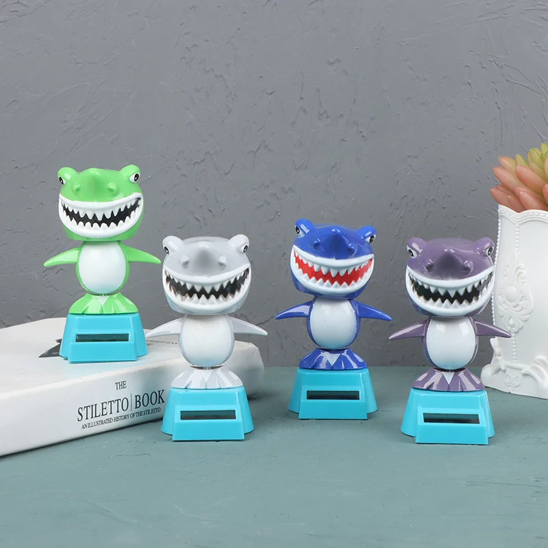 

1 шт., креативная Милая акула на солнечной батарее с вращающейся головой, украшение для автомобиля, игрушки на солнечной батарее, Классическая кукла-качели, автомобильные игрушки