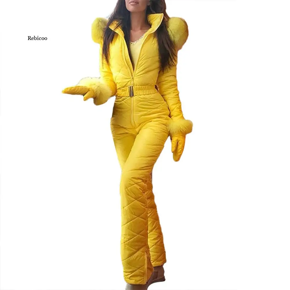 Женский зимний комбинезон на молнии с воротником из искусственного меха