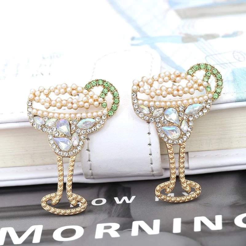 

Korean Luxury Fashion Geometric Pearl Diamond Wine Glass Earrings for Women Retro Trend Exaggerated Creative Earrings Jewelry