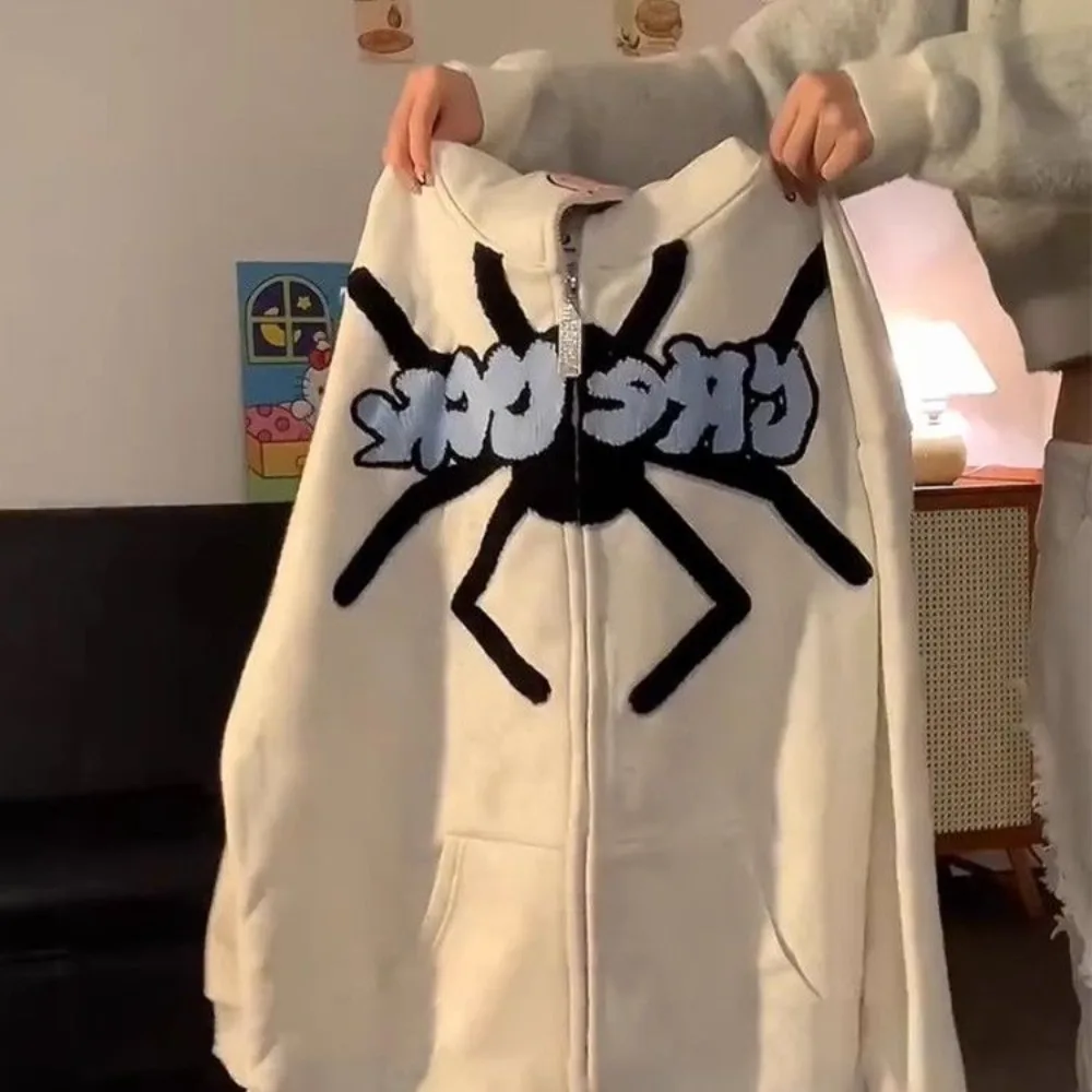 Рисунок 6 - Толстовка с капюшоном для мужчин и женщин