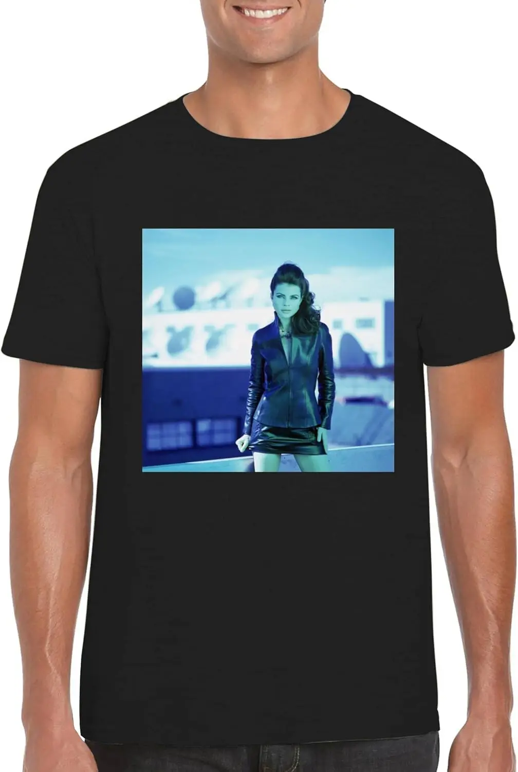 Yasmine Bleeth — мужская футболка с круглым вырезом FCA # ФАГ 419853