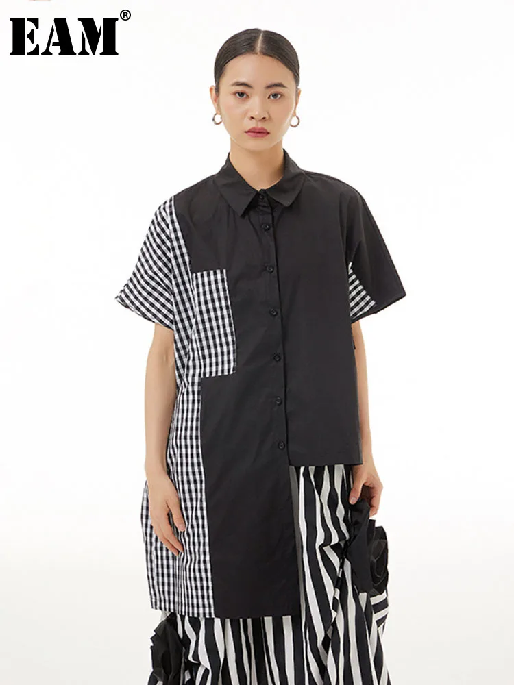 

[EAM] Женская блузка черного цвета в клетку большого размера, новая свободная рубашка с отворотом и коротким рукавом, модная весенне-летняя 2023 1DF9211