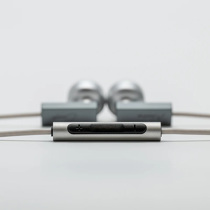 [ВЫХ НА СКЛАДЕ] Наушники-вкладыши MOONDROP CONCERTO xMEMS Planar USB-C Hi-Fi IEM 13 мм Superinear Driver