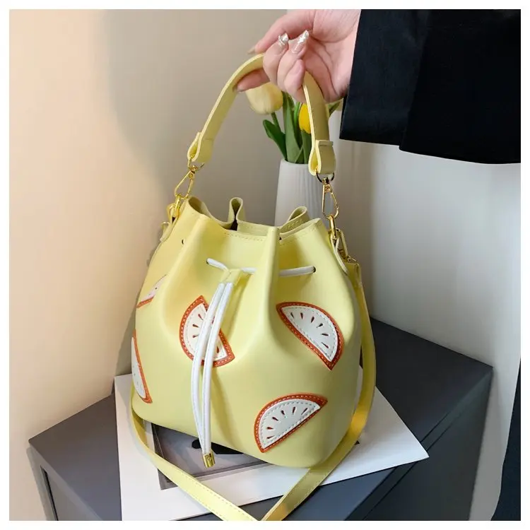 

Ladies New Party Messenger Bag Handbags 2022 Fashion Evening Bags Shoulder Bags Summer Beach Bags